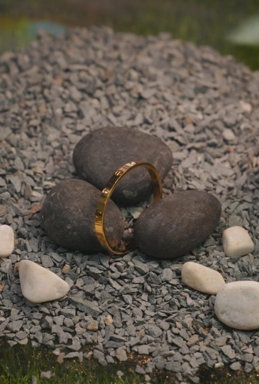 Midnight Eclipse Kada