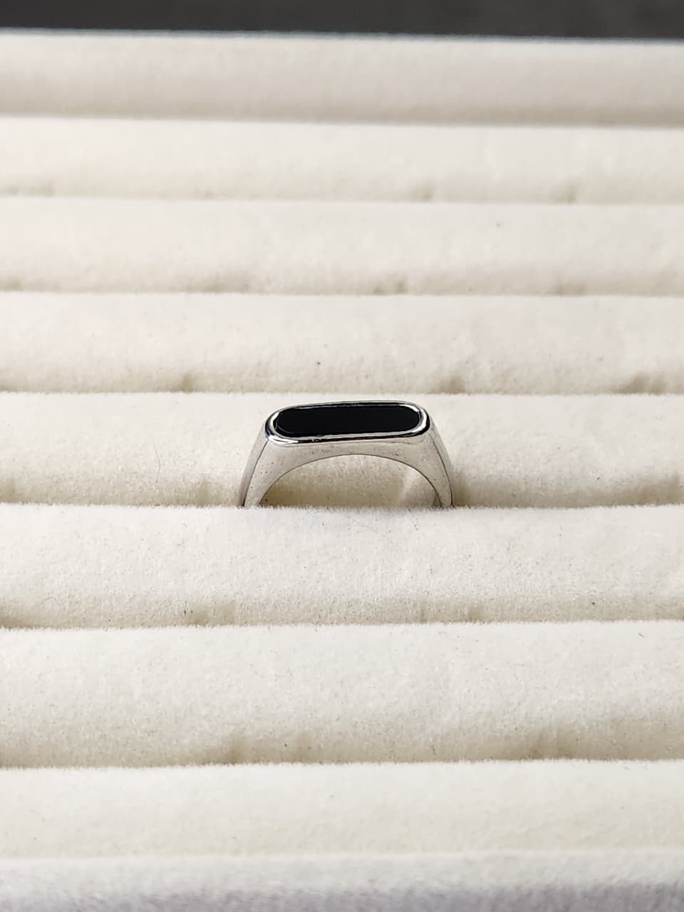 Silver Onyx Edge Band